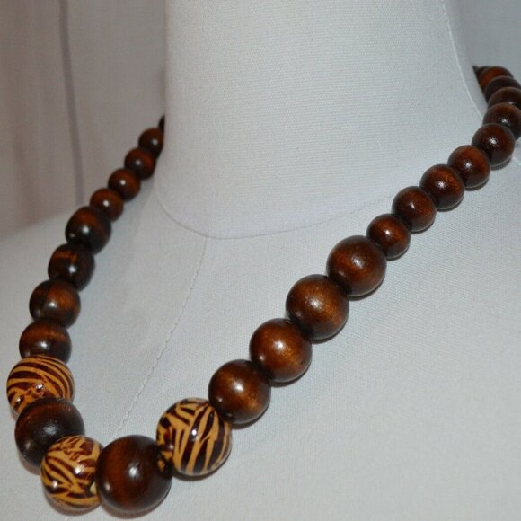 Brown Wooden Cascading Zebra Bead Silver Tone - Picture 4 of 6